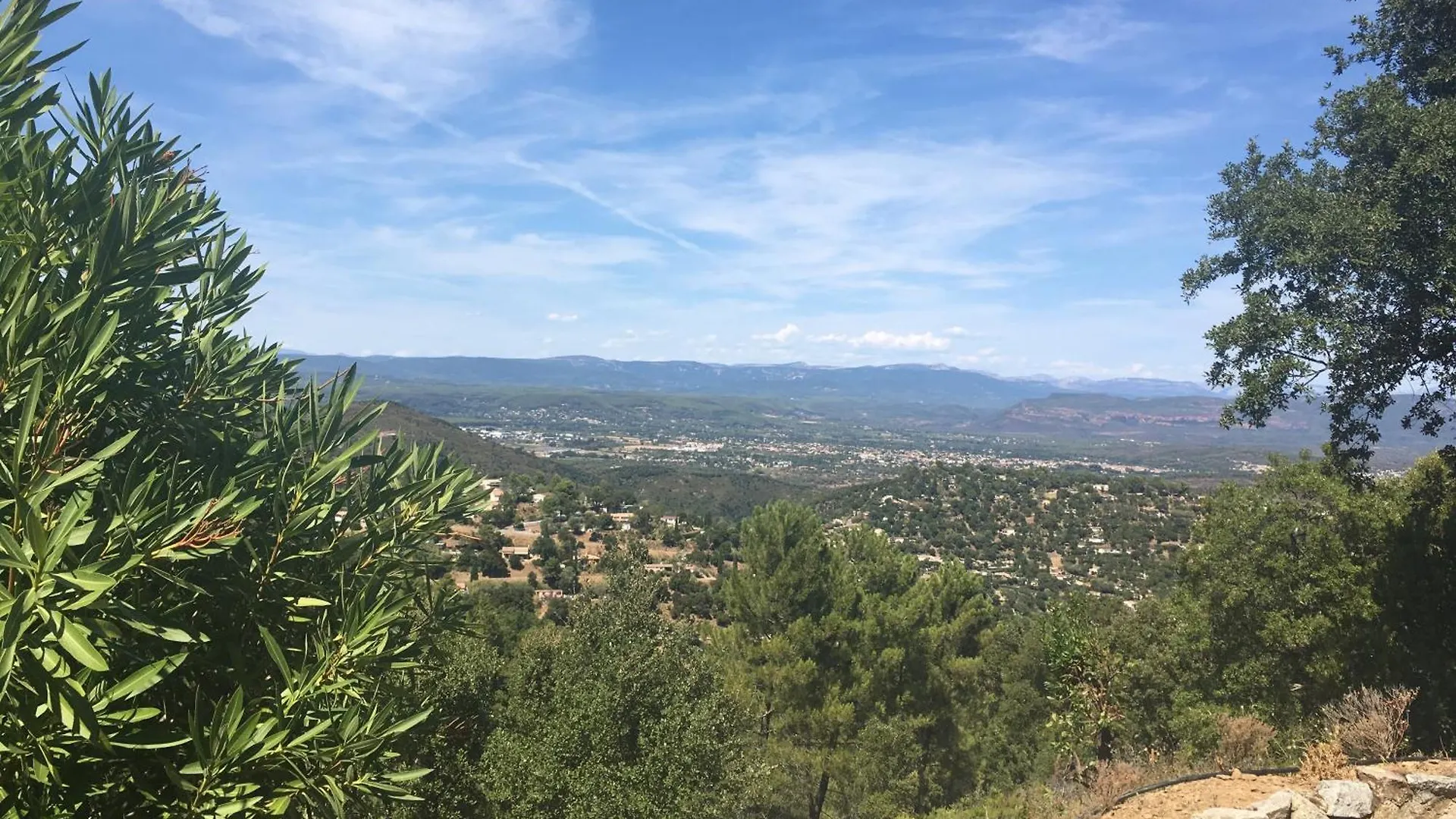 Campsite Mobilhomes Avec Piscine Privee Dans Le Var Le Muy